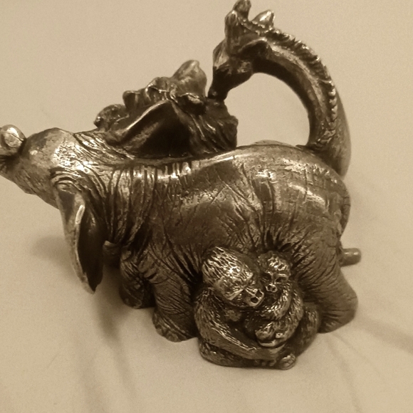 Reed and barton silver music box - Picture 2 of 3